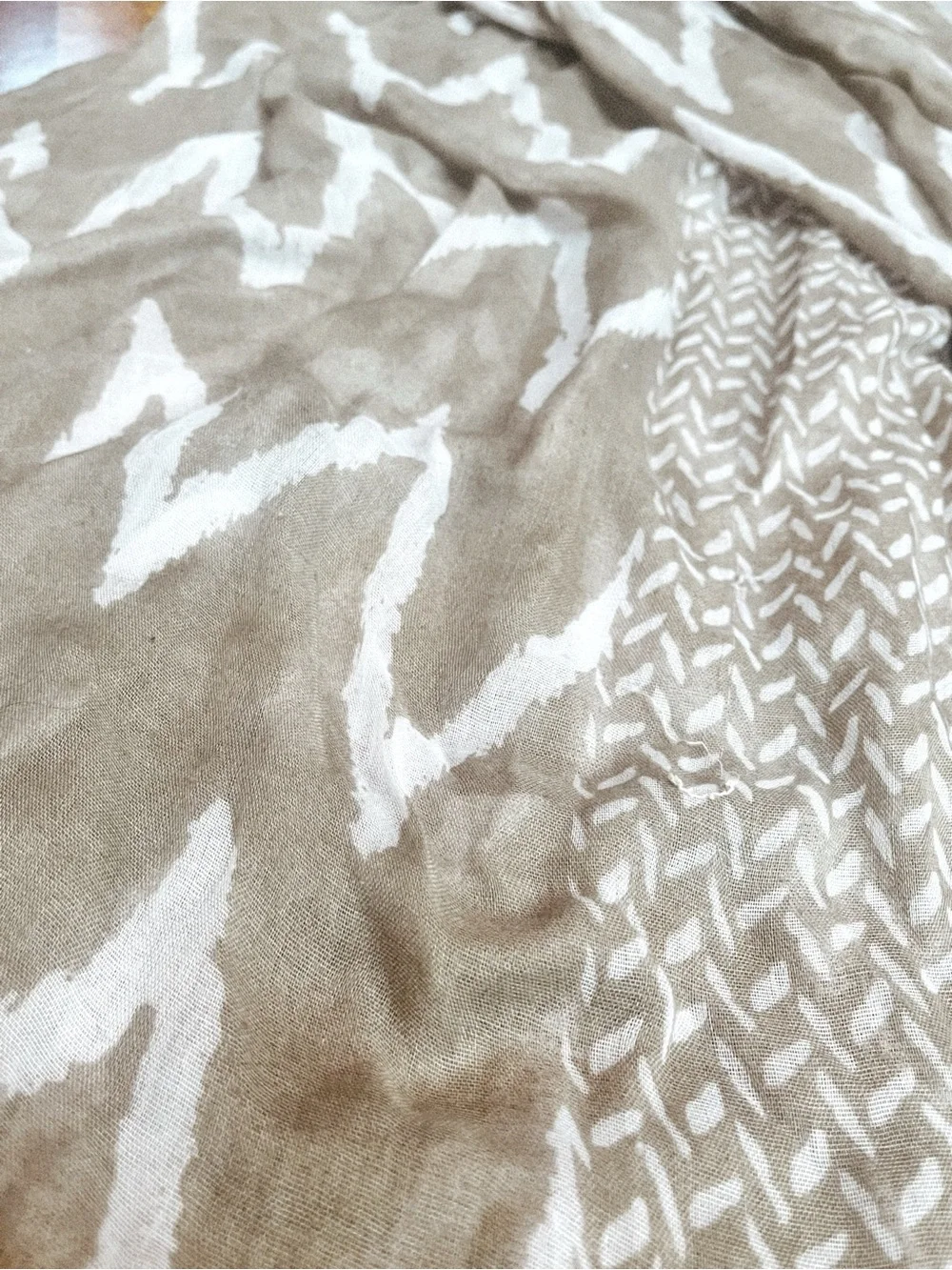 Boho Neutral Chevron Print Lightweight Scarf Shawl Wrap Headwrap, One Size